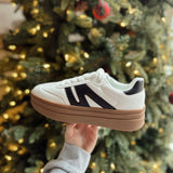 Jet Setter Black/White Chunky Platform Low Top Lace up Sneakers