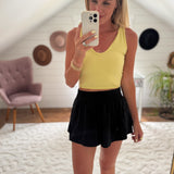 Lemon Seamless Scene Cropped Tank