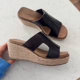 Black Kiss n Tell Wedges