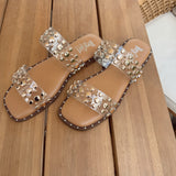 Magnet Clear Sandals