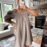 Choco Plaid Pattern Play Puff Sleeve Mini