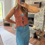 Rust Resort Social Top