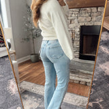 Vervet York HR Distressed Easy Flare Jeans