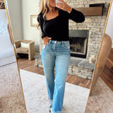 Risen Medium Long Straight Jeans