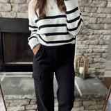 90s Nostalgic Black Wide Leg Cargo Pant