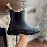 Black Drizzle Rain Boots