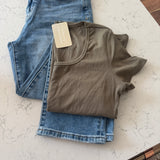 Dried Herb Scoop Tee