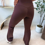 Mocha Sleek Cross Yoga Pants