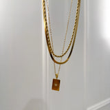 The Scarlett Necklace